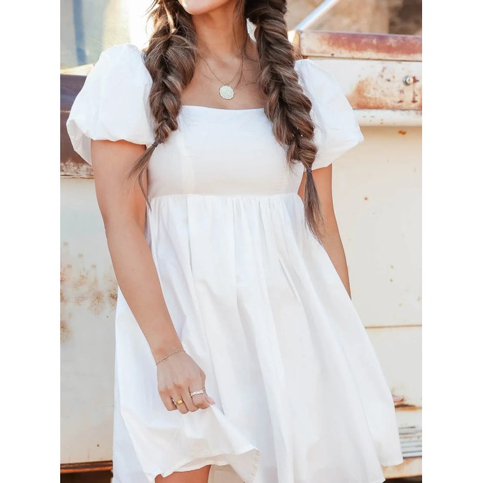 Bubble sleeved pleated lace up dress