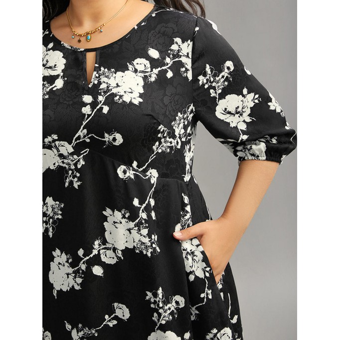 Elegant floral patchwork plus-size women's dress