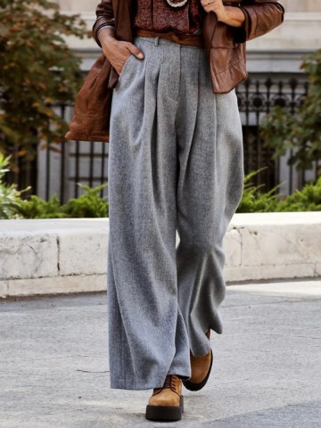 Elegant gray wide-leg pants
